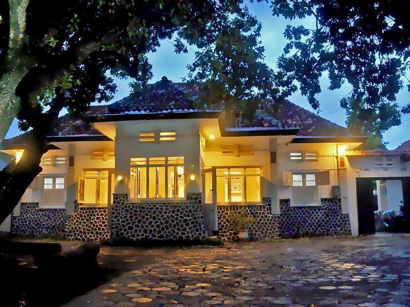 Reddoorz Syariah Near Wijilan Yogyakarta Hotel Esterno foto